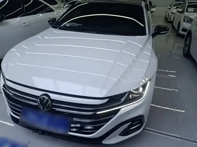Volkswagen CC — Фото автомобиля 2