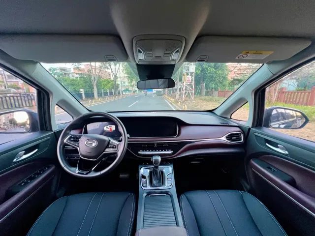 GAC Trumpchi M6 — Фото автомобиля 5