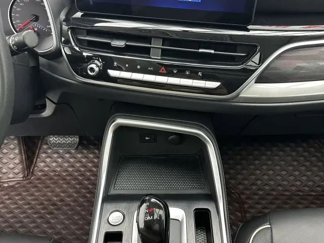Haval H6 — Фото автомобиля 19