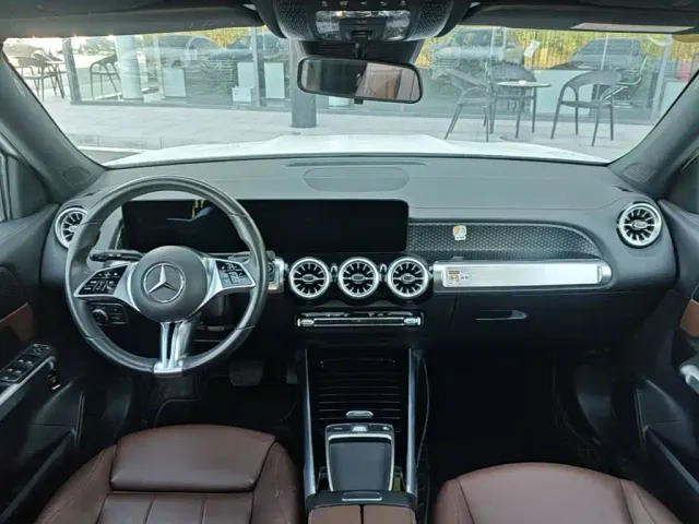 Mercedes-Benz GLB-Class — Фото автомобиля 9