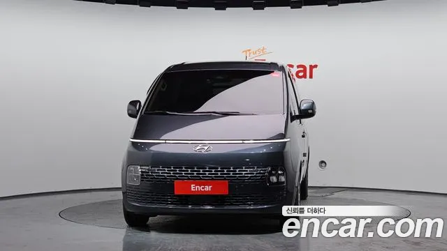 Hyundai Staria Staria Карго 5 мест — Фото автомобиля 3