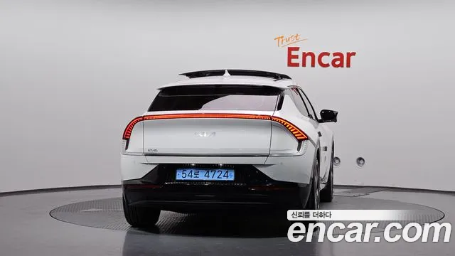 Kia EV6 — Фото автомобиля 4