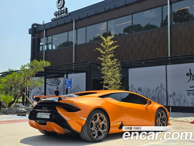 Lamborghini Huracan — Фото автомобиля 4