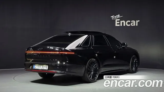 Hyundai Grandeur — Фото автомобиля 2
