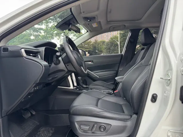 Toyota Frontlander — Фото автомобиля 7