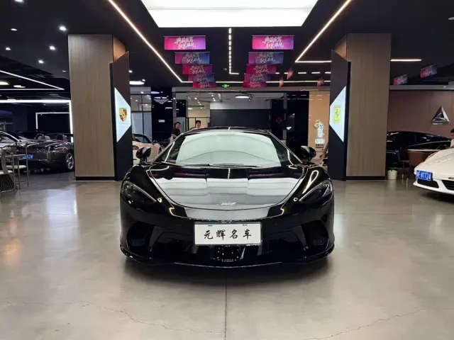 McLaren GT — Фото автомобиля 2