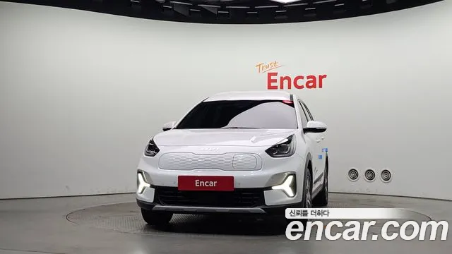 Kia Niro Niro Plus Earth — Фото автомобиля 2