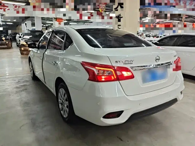 Nissan Sylphy — Фото автомобиля 4