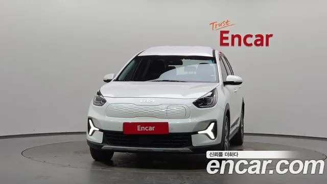 Kia Niro Niro Plus Earth — Фото автомобиля 3