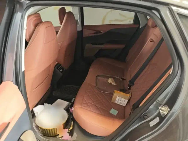 Changan Qiyuan A05 — Фото автомобиля 16