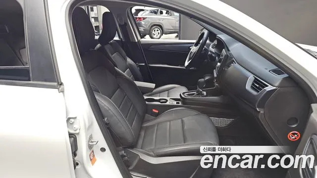 Renault Korea XM3 — Фото автомобиля 18