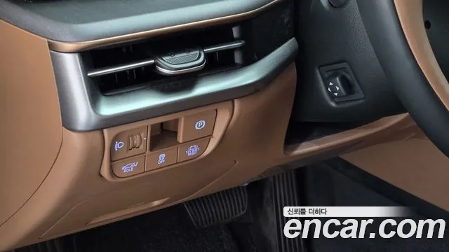 Hyundai Grandeur GN7 — Фото автомобиля 14