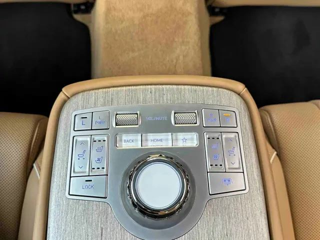 Genesis G80 — Фото автомобиля 10