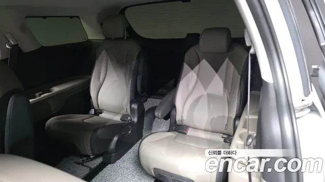 Kia Carnival 4th Gen — Фото автомобиля 19