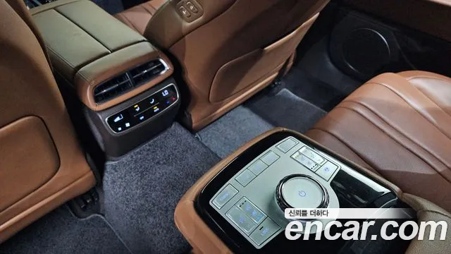 Genesis G80 RG3 — Фото автомобиля 30