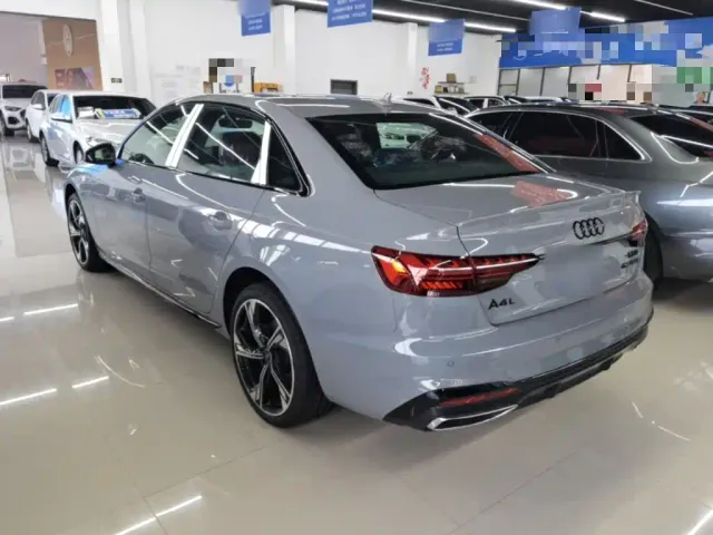 Audi A4L — Фото автомобиля 4