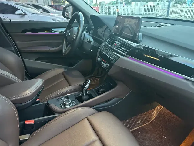 BMW X1 — Фото автомобиля 5