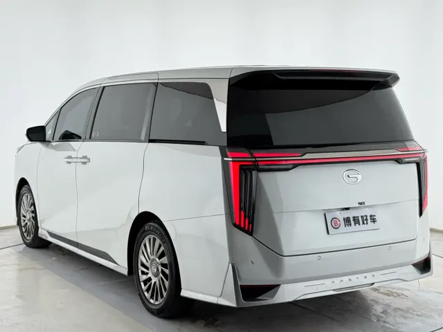 GAC Trumpchi M8 — Фото автомобиля 14