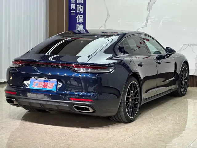 Porsche Panamera — Фото автомобиля 5