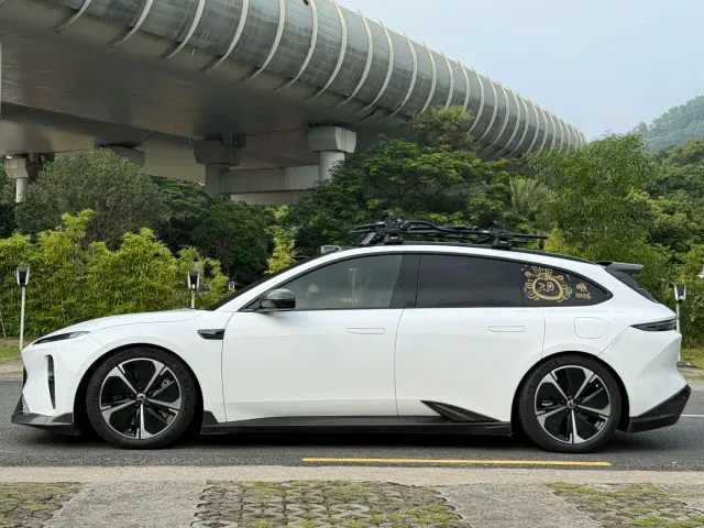 Nio ET5 Touring — Фото автомобиля 25