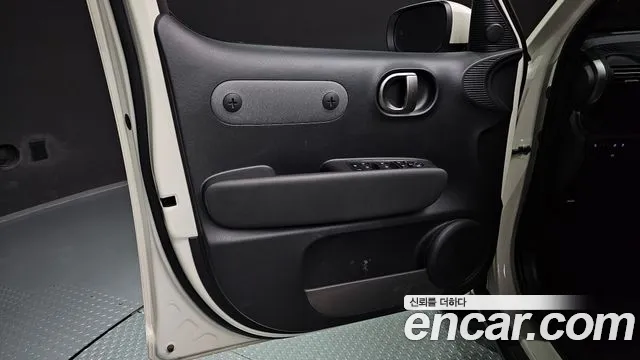 Hyundai Casper Electric — Фото автомобиля 13