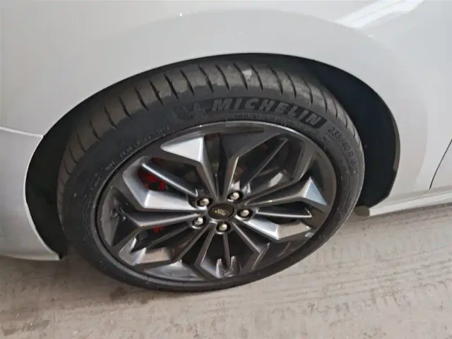 Ford Focus — Фото автомобиля 22