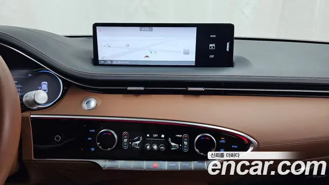 Genesis GV70 — Фото автомобиля 20