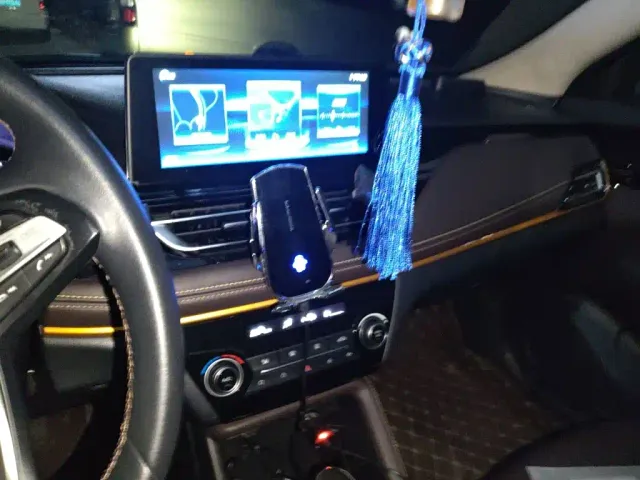 Changan Eado DT — Фото автомобиля 14