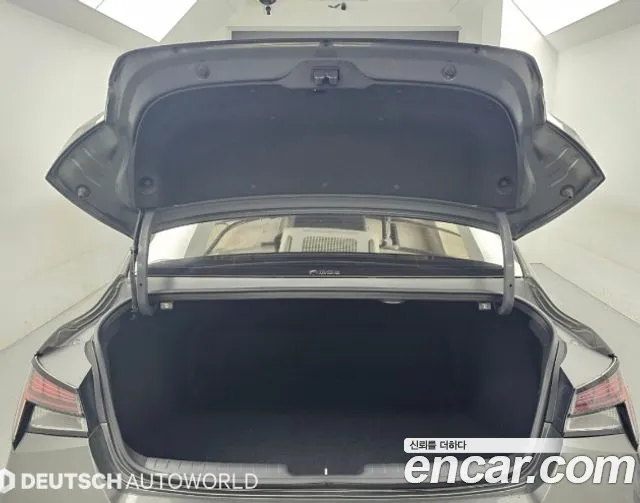 Hyundai Avante CN7 — Фото автомобиля 19