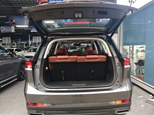 Changan CS75 — Фото автомобиля 18