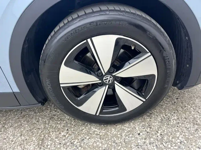 Volkswagen ID.4 X — Фото автомобиля 15