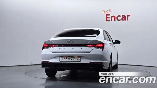 Hyundai AVANTE Smart — Фото автомобиля 4