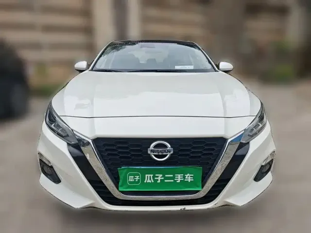 Nissan Teana — Фото автомобиля 2