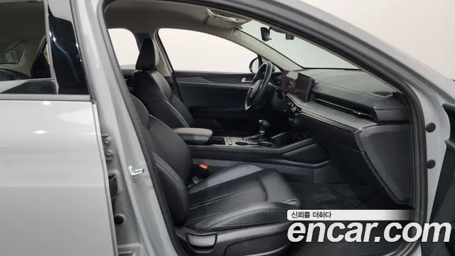 Kia K5 Новый K5 3 поколение 2.0 LPi(Для проката) — Фото автомобиля 25