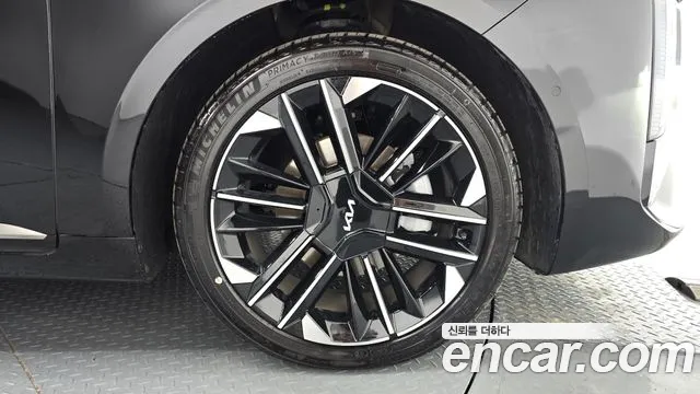 Kia K8 Signature — Фото автомобиля 16