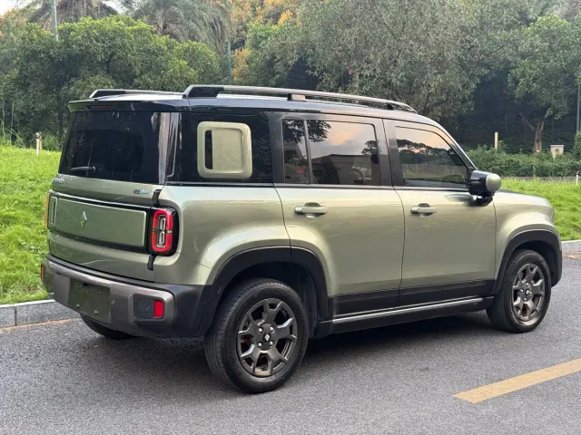 Baojun Yep Plus — Фото автомобиля 4