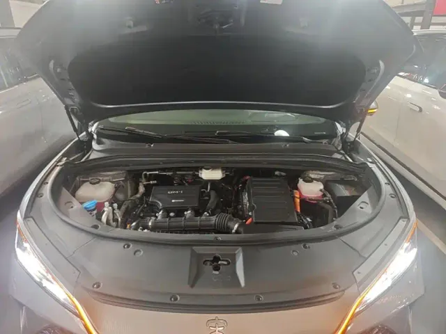 BYD Song L DM-i — Фото автомобиля 19