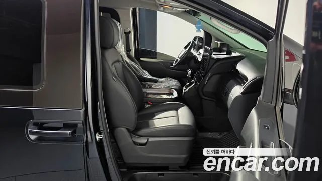Hyundai Staria — Фото автомобиля 16