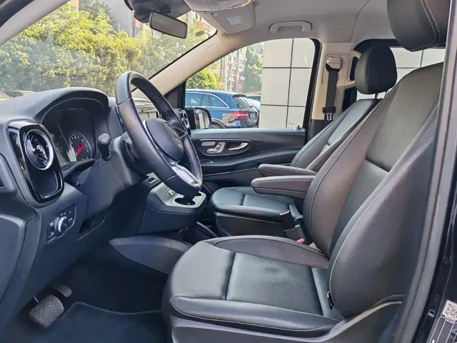 Mercedes-Benz Vito — Фото автомобиля 9
