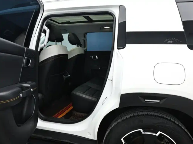 BAIC BJ30 — Фото автомобиля 12