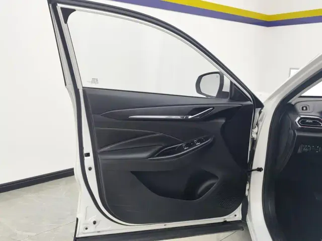 Changan Oushang X5 — Фото автомобиля 7