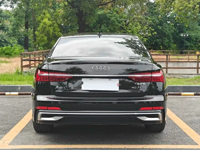 Audi A6L — Фото автомобиля 5