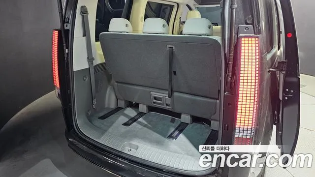 Hyundai Staria — Фото автомобиля 30