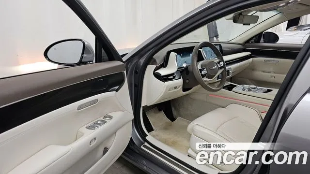 Genesis G90 Бензин 3.5 Turbo 2WD — Фото автомобиля 10