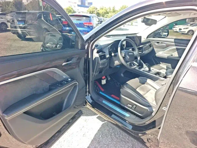 Haval H6 — Фото автомобиля 15
