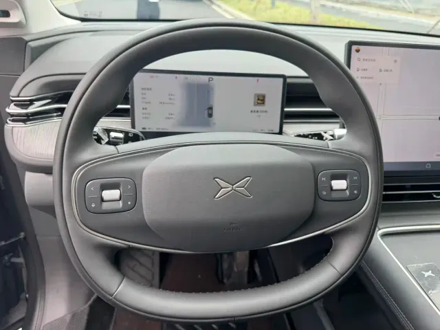 Xpeng G6 — Фото автомобиля 4
