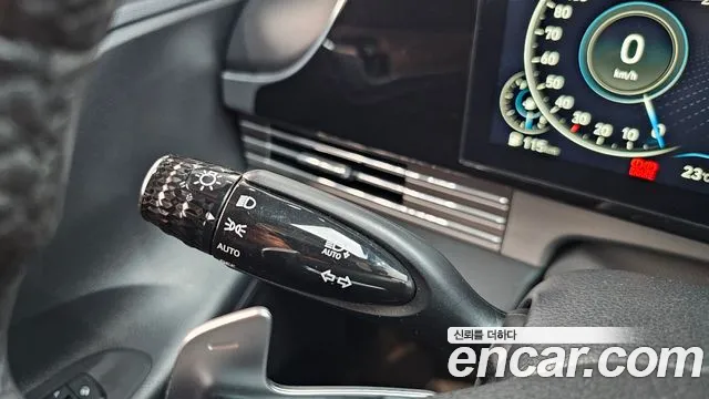 Hyundai Grandeur New — Фото автомобиля 30