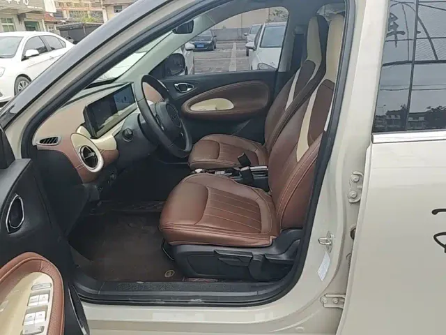 Wuling Bingo — Фото автомобиля 14