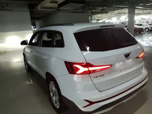 Jetta VS7 — Фото автомобиля 4