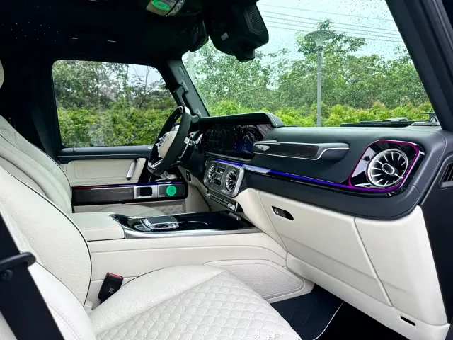 Mercedes-Benz G-Class — Фото автомобиля 11